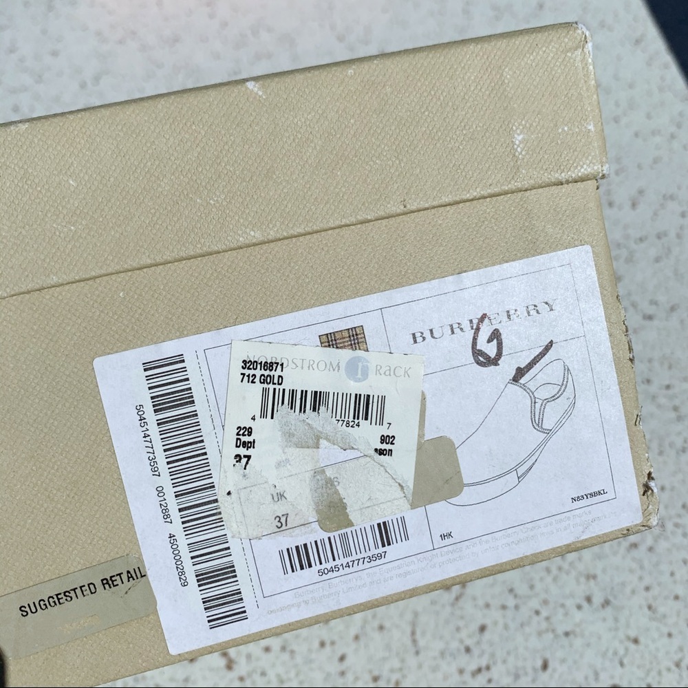 NIB Authentic Burberry Gold Canvas SlipOn Sneakers​ - Picture 7 of 7